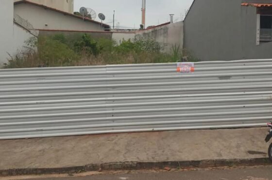 Lote no Monte Líbano, em Lavras-MG