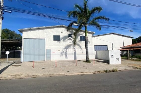 Amplo Galpão no Distrito Industrial para aluguel em Lavras